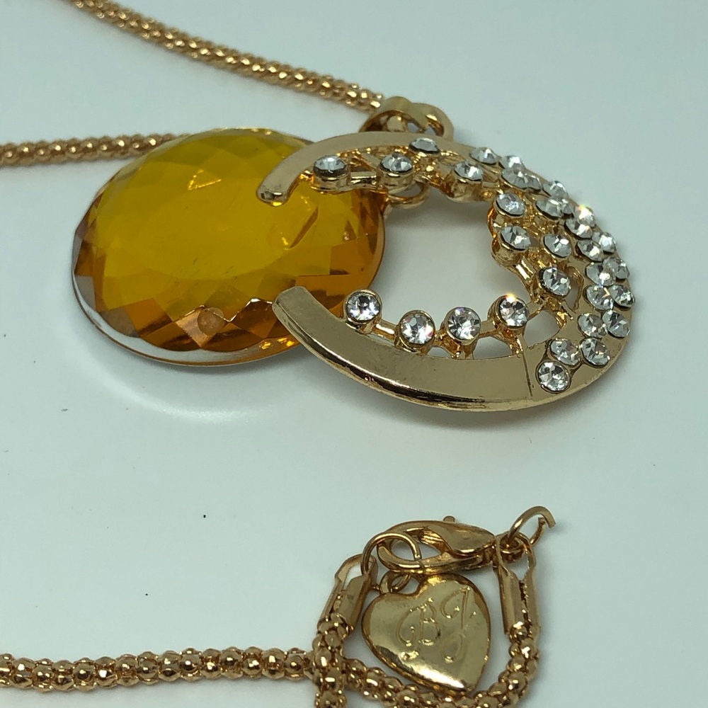 Necklace - Picture 4 of 5